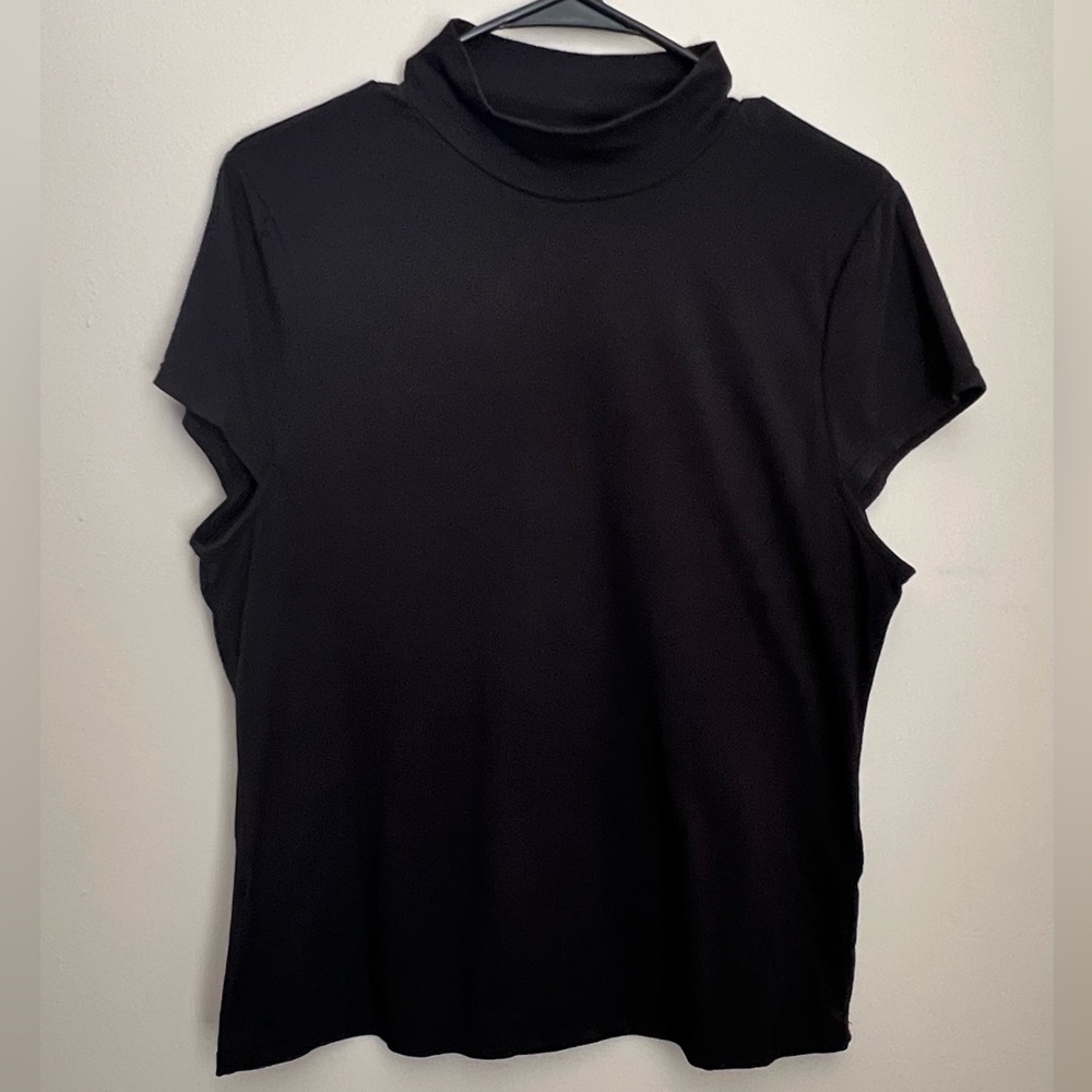 DKNY Black Cap Sleeve Top Mock Neck Large NWOT